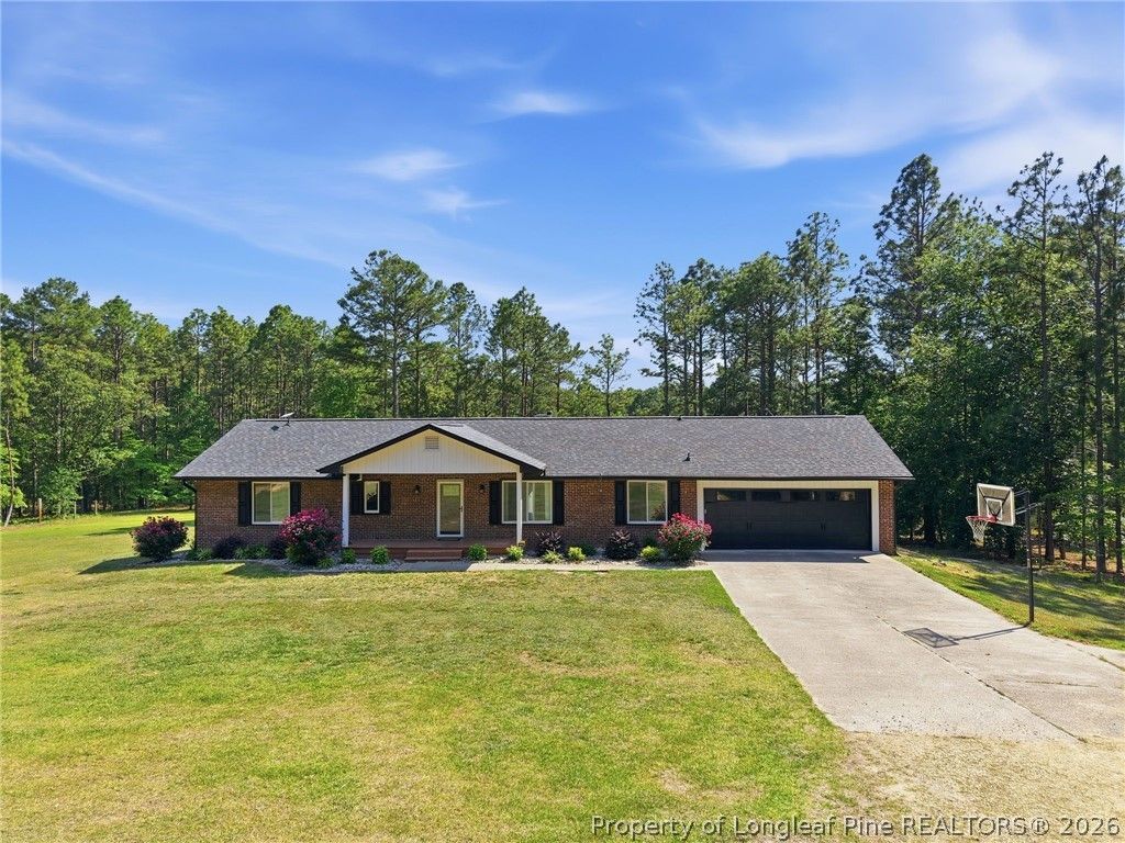 7710 Lake View Street, Fayetteville, NC 28311 Main Photo