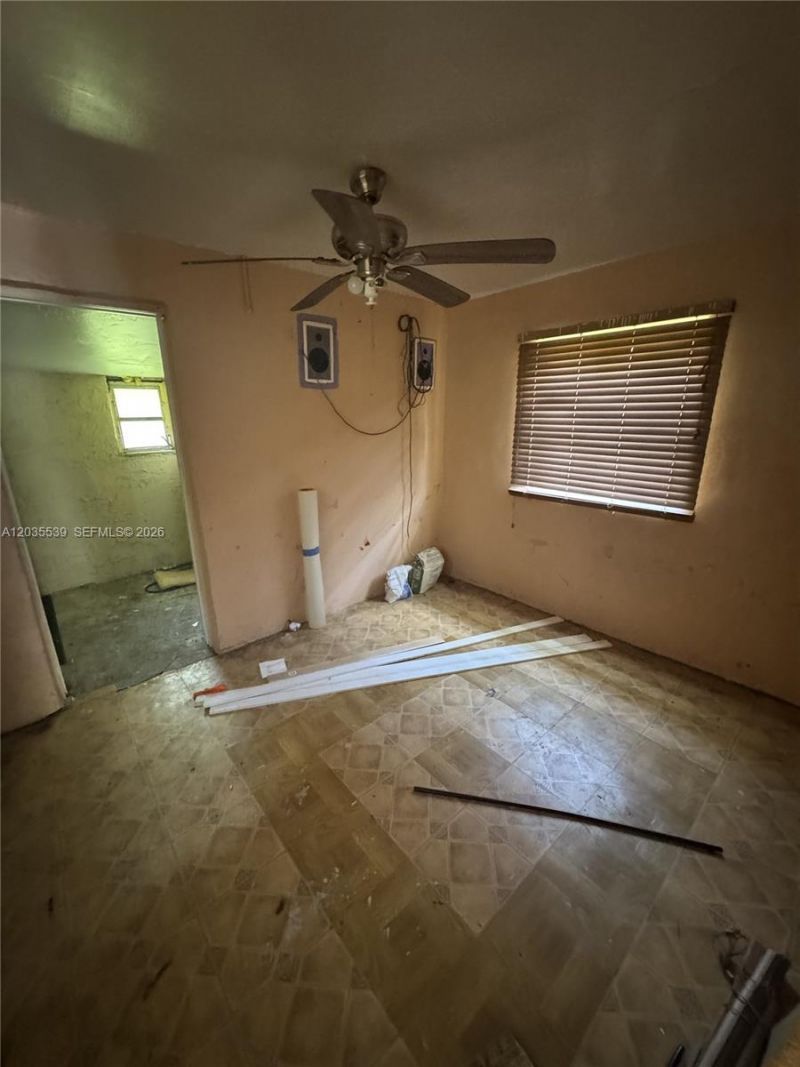 2125 W 5th Ave, Hialeah, FL 33010 Photo