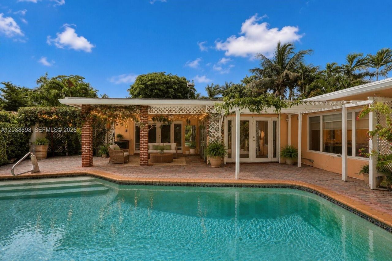 1251 Buchanan St, Hollywood, FL 33019 Photo