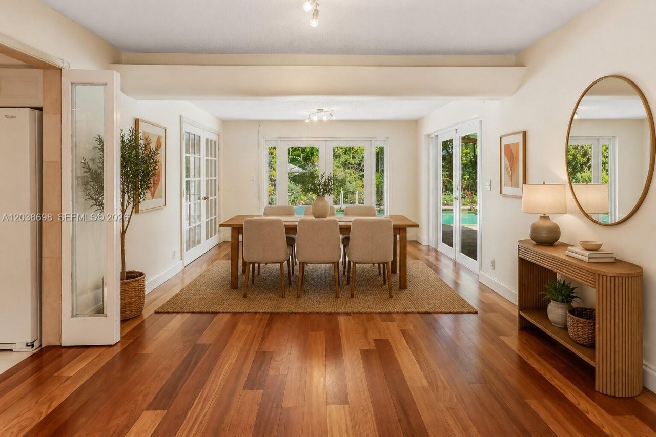 1251 Buchanan St, Hollywood, FL 33019 Photo