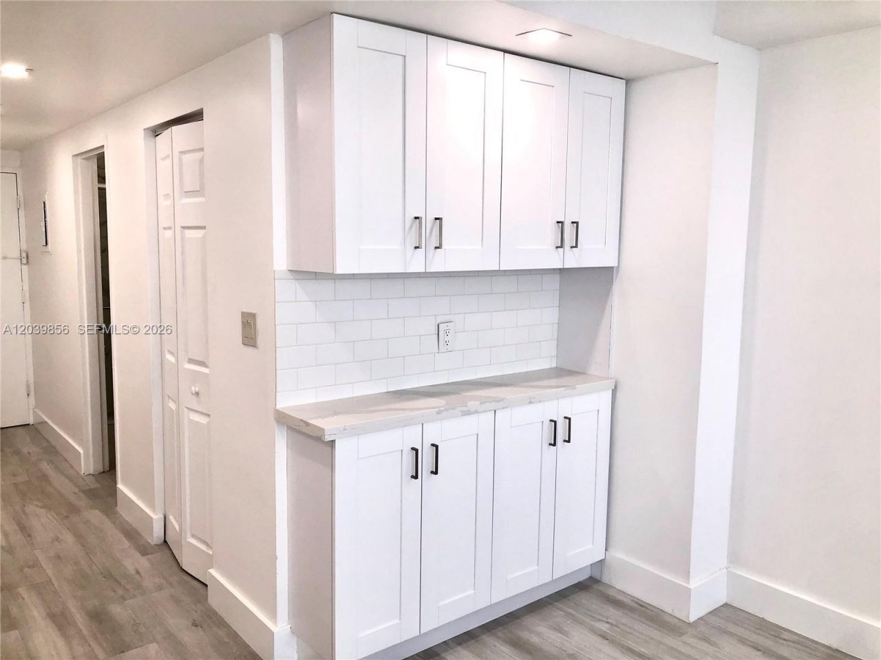 905 Brickell Bay Dr , Unit 2029, Miami, FL 33131 Photo