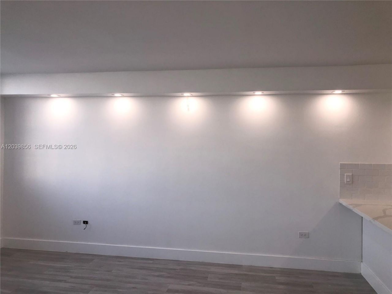 905 Brickell Bay Dr , Unit 2029, Miami, FL 33131 Photo