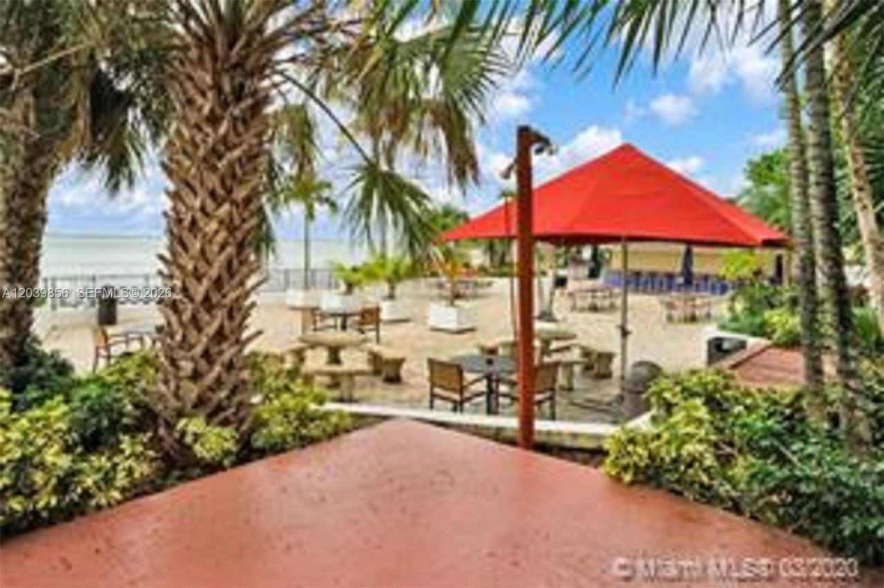 905 Brickell Bay Dr , Unit 2029, Miami, FL 33131 Photo