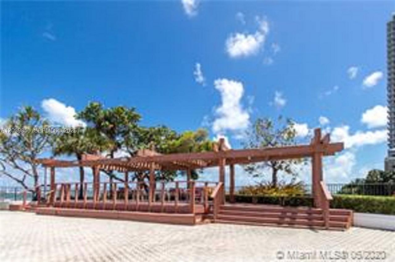 905 Brickell Bay Dr , Unit 2029, Miami, FL 33131 Photo