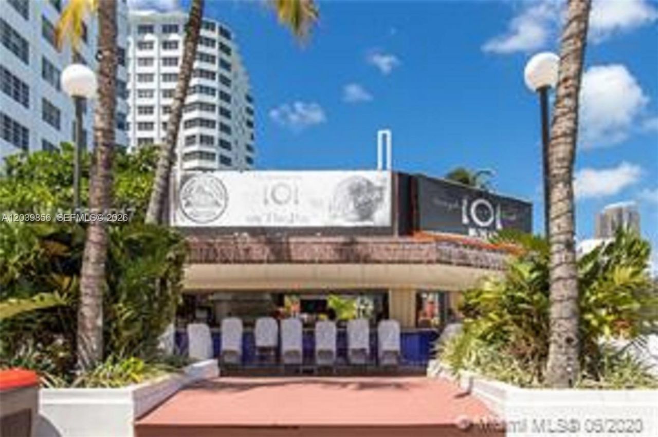 905 Brickell Bay Dr , Unit 2029, Miami, FL 33131 Photo