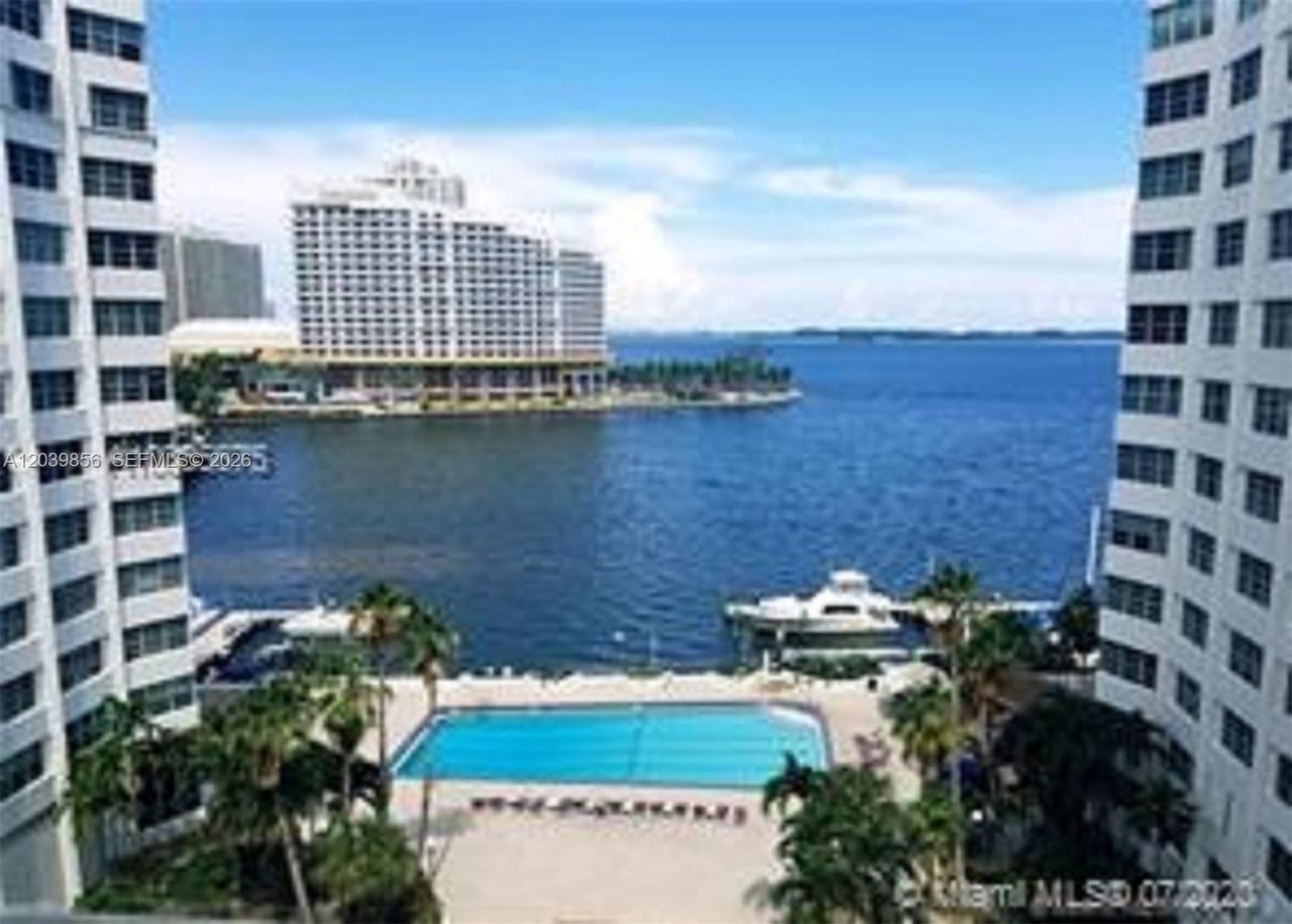 905 Brickell Bay Dr , Unit 2029, Miami, FL 33131 Photo