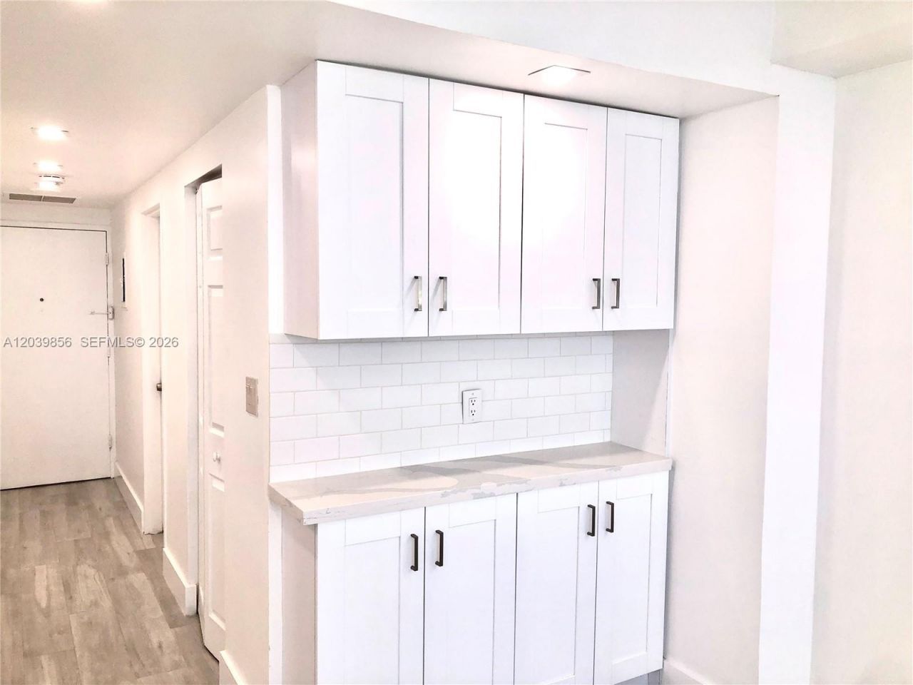 905 Brickell Bay Dr , Unit 2029, Miami, FL 33131 Photo