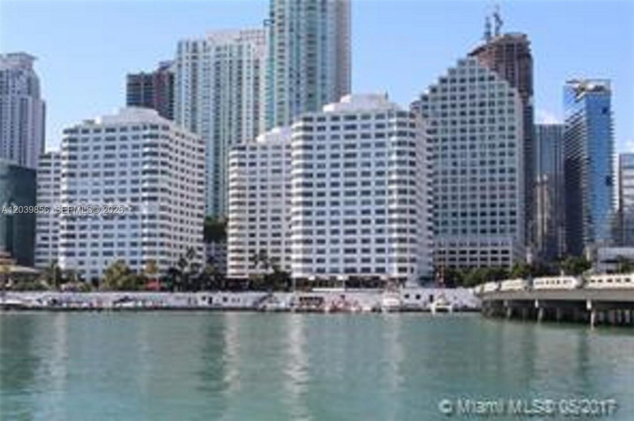 905 Brickell Bay Dr , Unit 2029, Miami, FL 33131 Photo