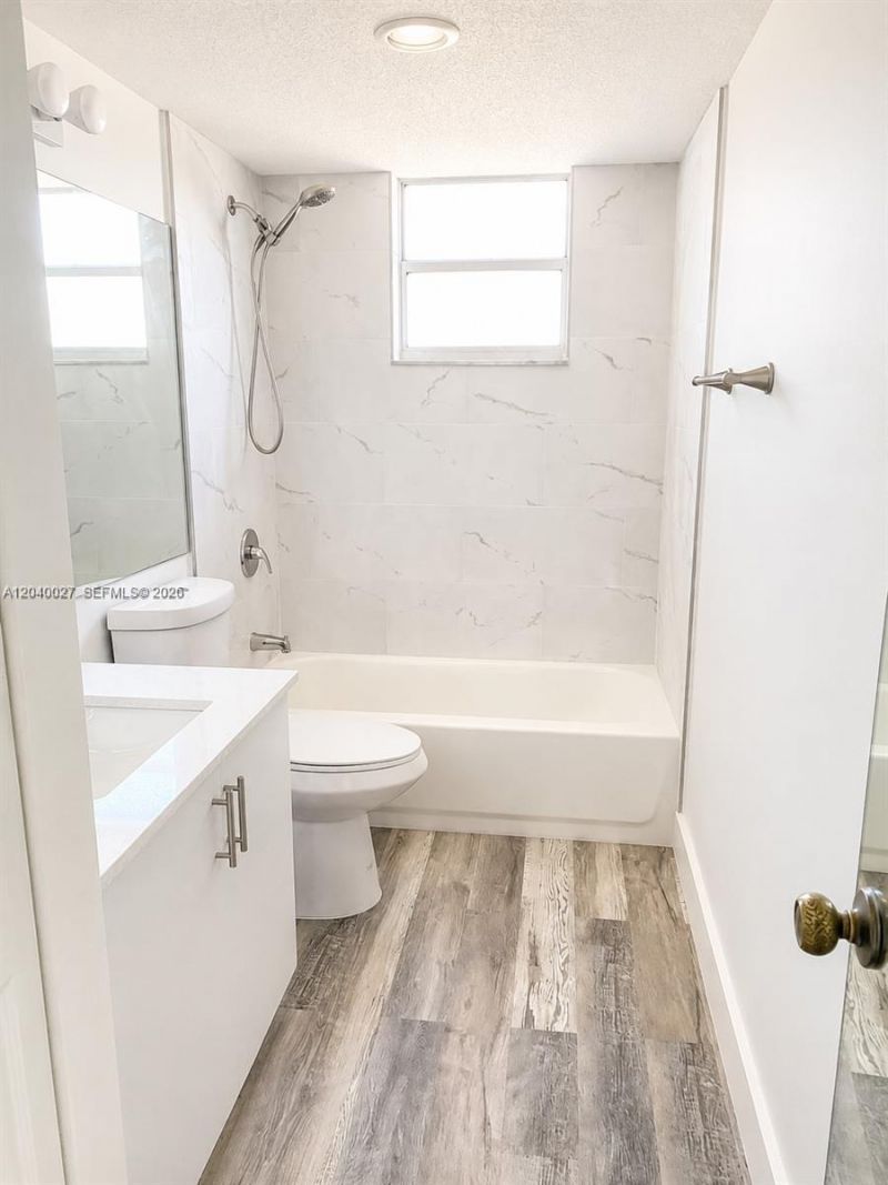 406 NW 68th Ave, Unit 526, Plantation, FL 33317 Photo