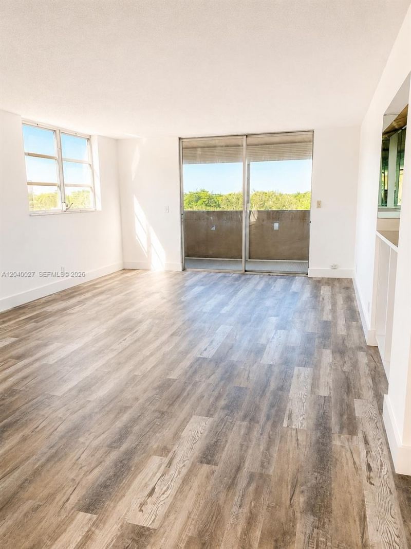 406 NW 68th Ave, Unit 526, Plantation, FL 33317 Photo