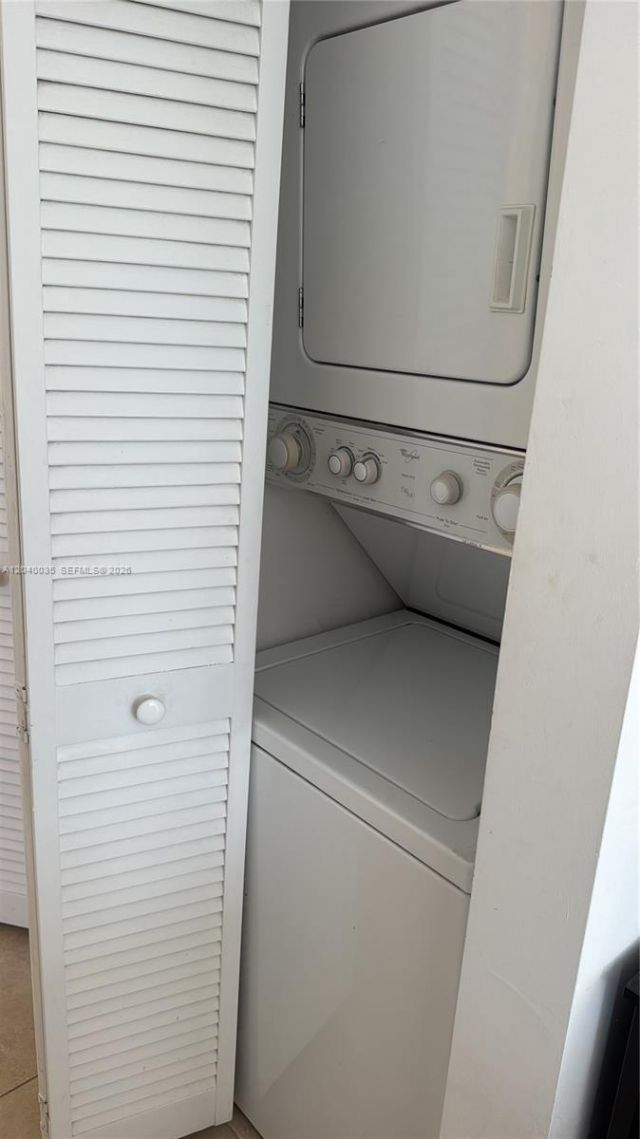 7130 Rue Versailles, Unit 11, Miami Beach, FL 33141 Photo