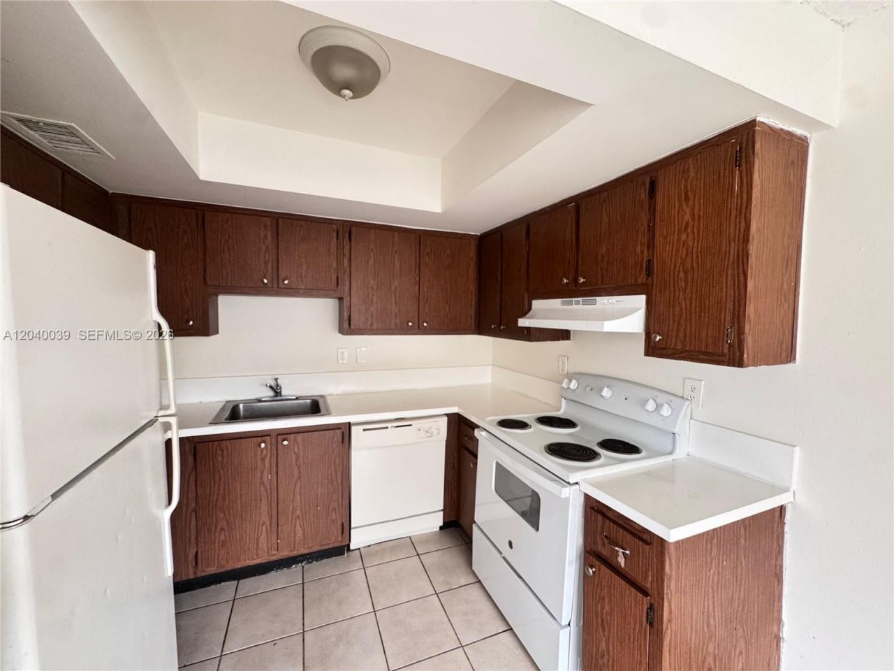 5944 NW 21st St , Unit 51-C, Lauderhill, FL 33313 Photo