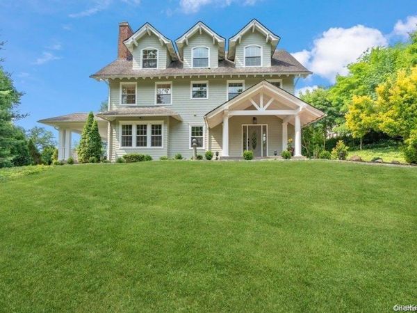 9 The Intervale , Roslyn, NY 11576