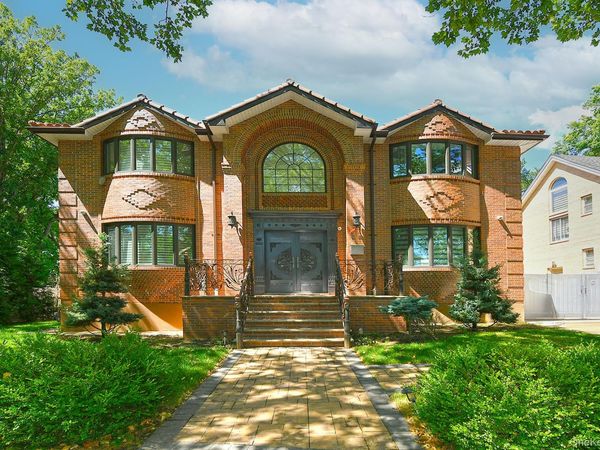 66-26 Marathon Pkwy., , Little Neck, NY 11362