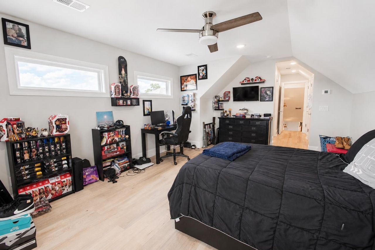 950 Bluffview Dr. Photo 42