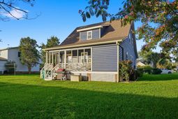 522 Lake Park Dr.  photo 4