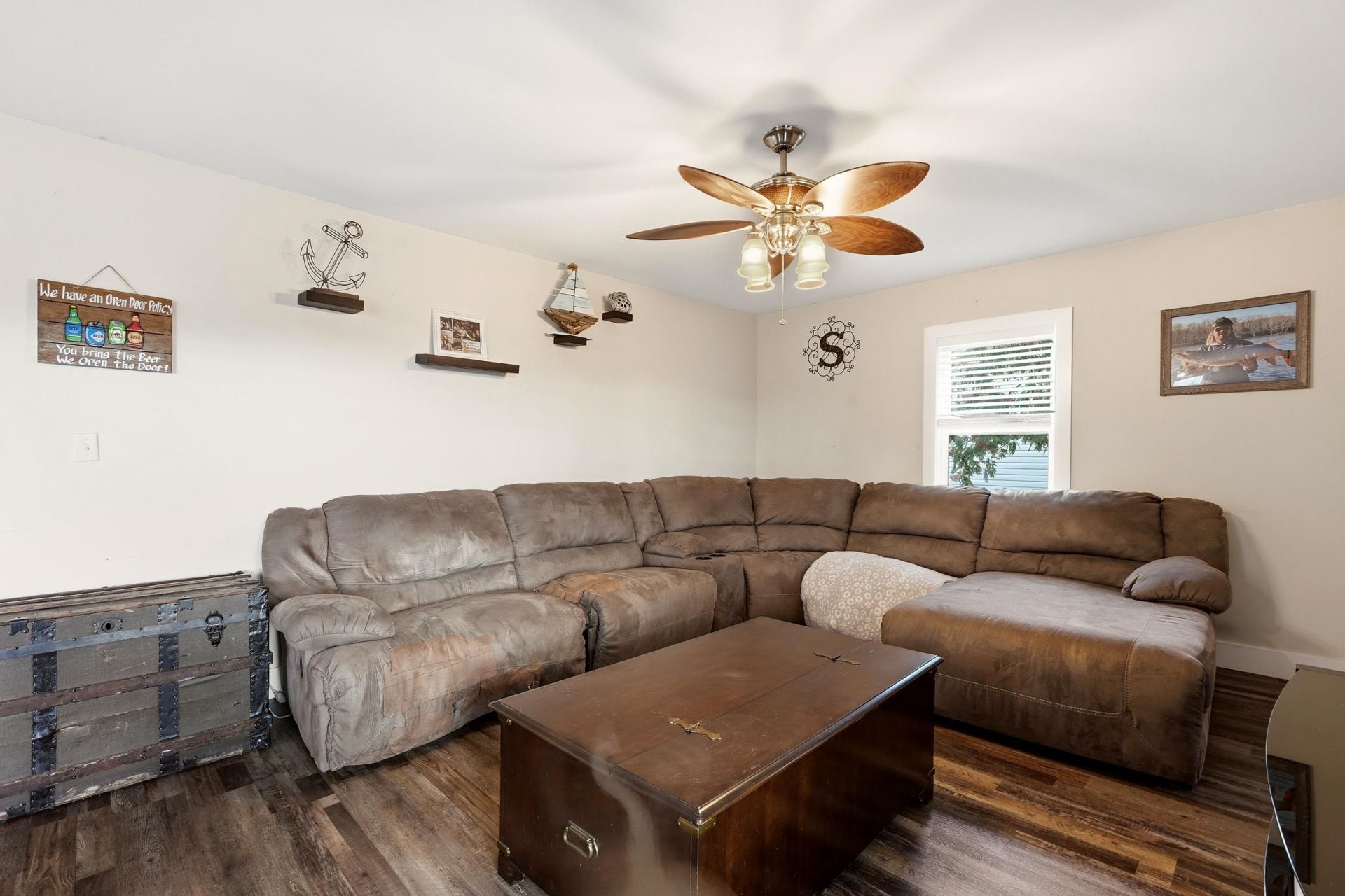 522 Lake Park Dr.  Photo 6