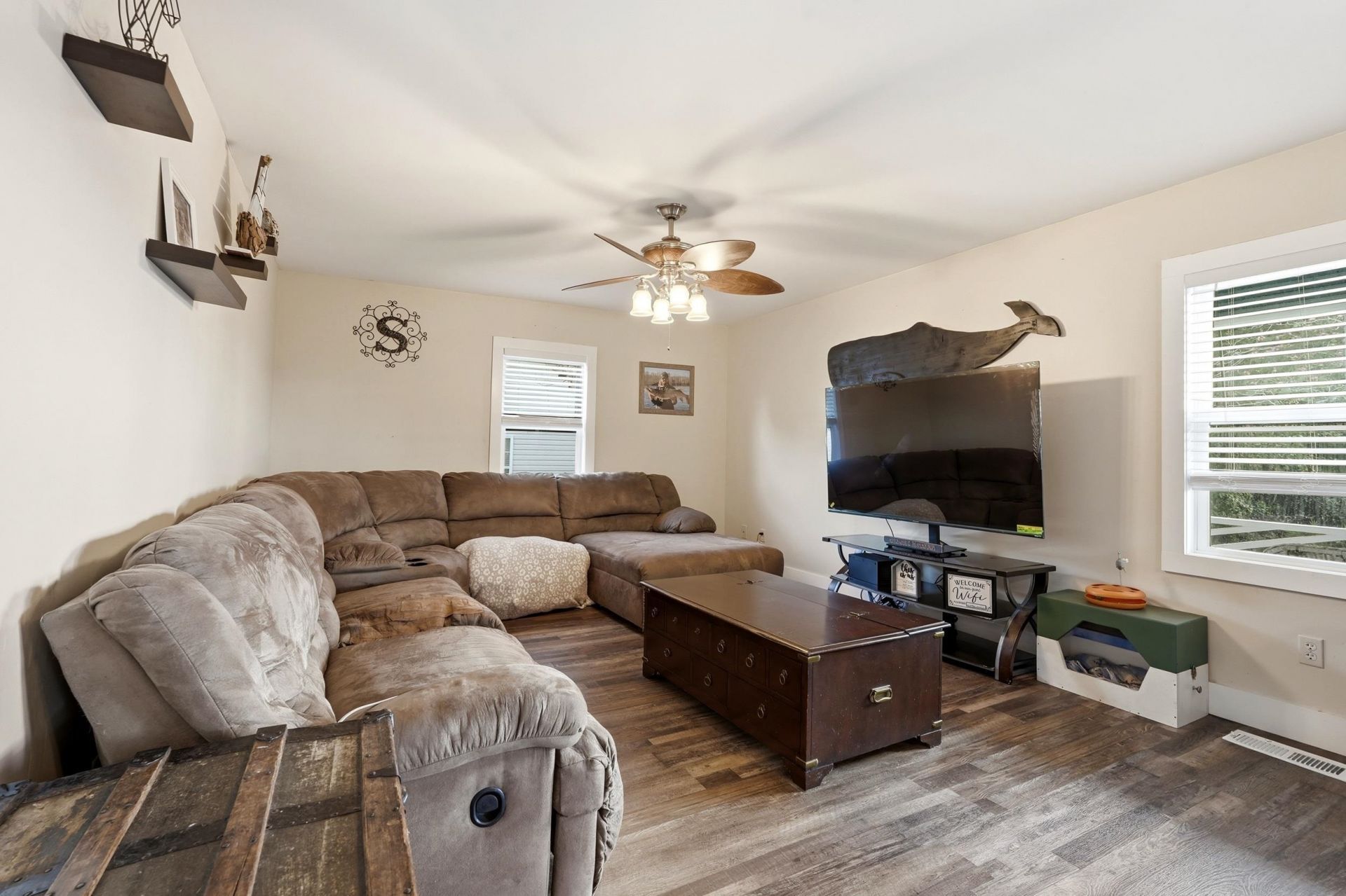 522 Lake Park Dr.  Photo 7