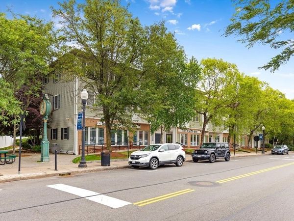 717 Washington St, Unit E, Canton, MA 02021