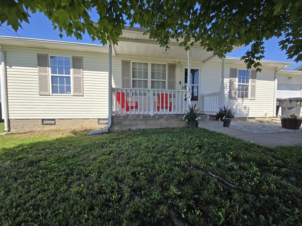 809 Stableford Rd , Oak Grove, KY 42262