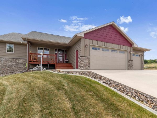 603 Conestoga Court, Rapid City, SD 57701
