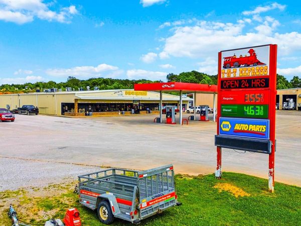 1190 Hwy 59 , Decatur, AR 72722