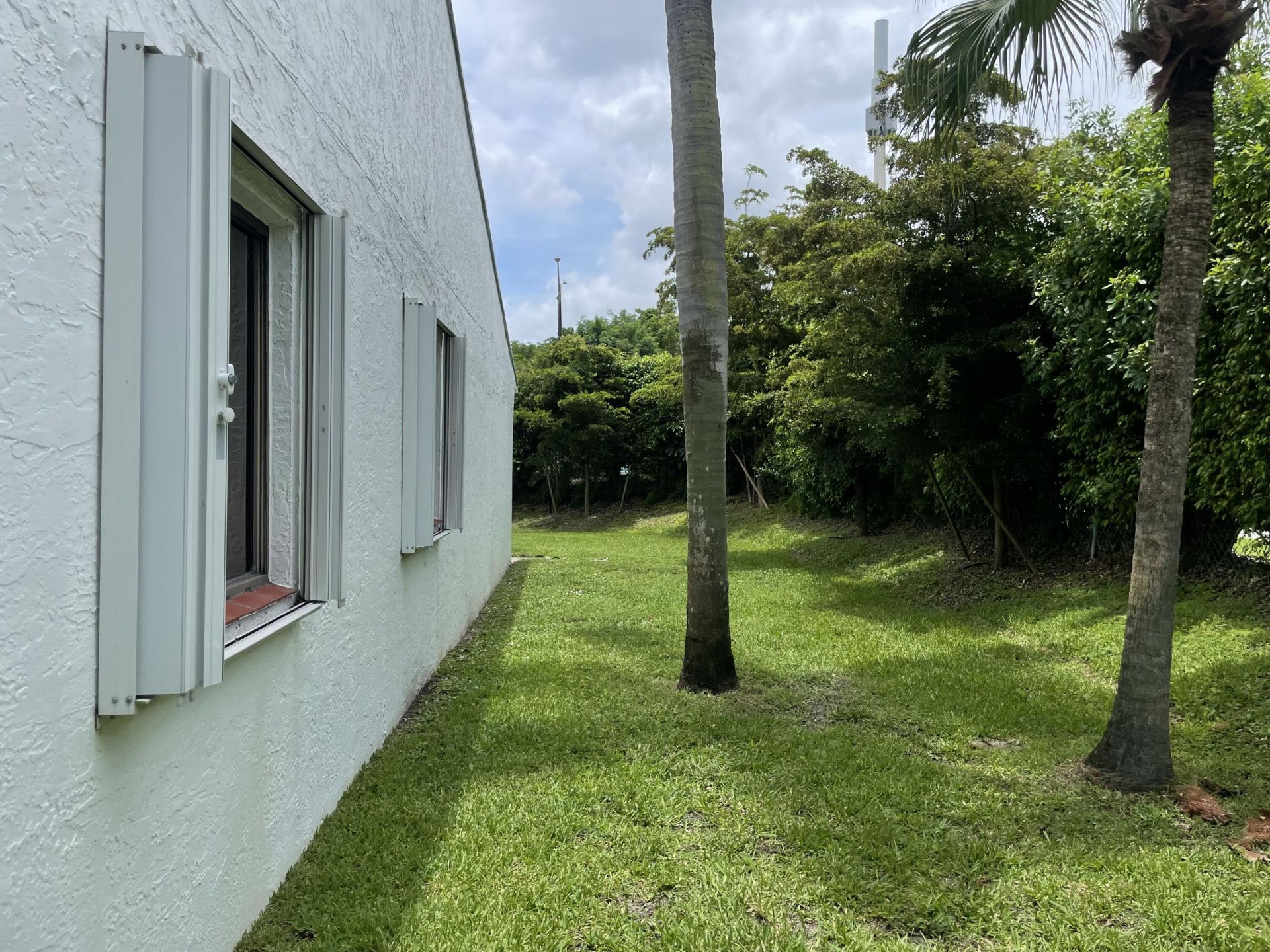 124 Sandy Lane, Royal Palm Beach, FL 33411 Photo