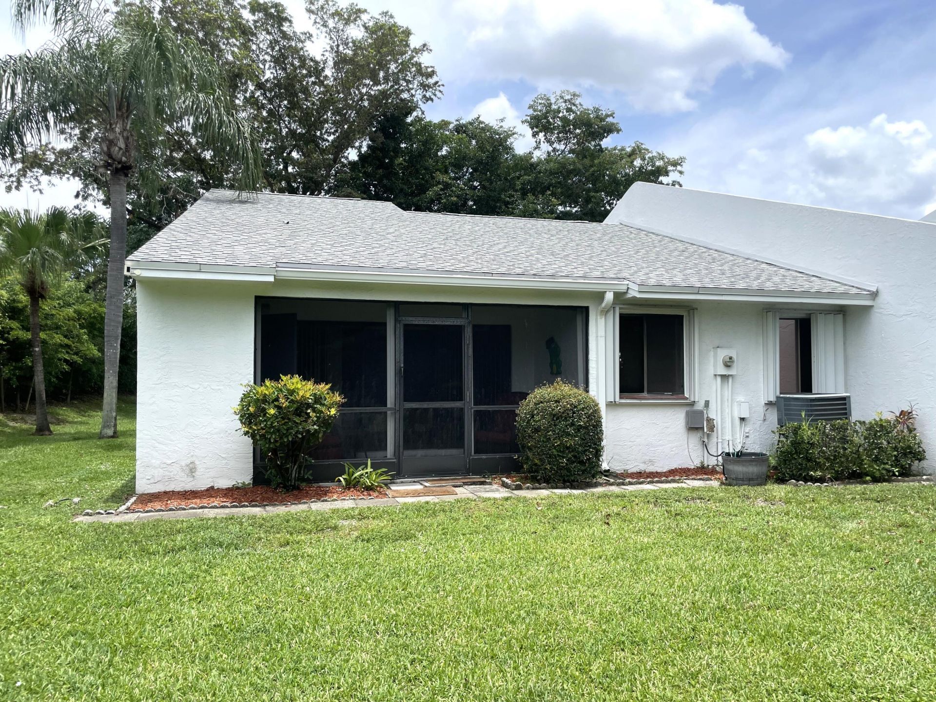 124 Sandy Lane, Royal Palm Beach, FL 33411 Photo