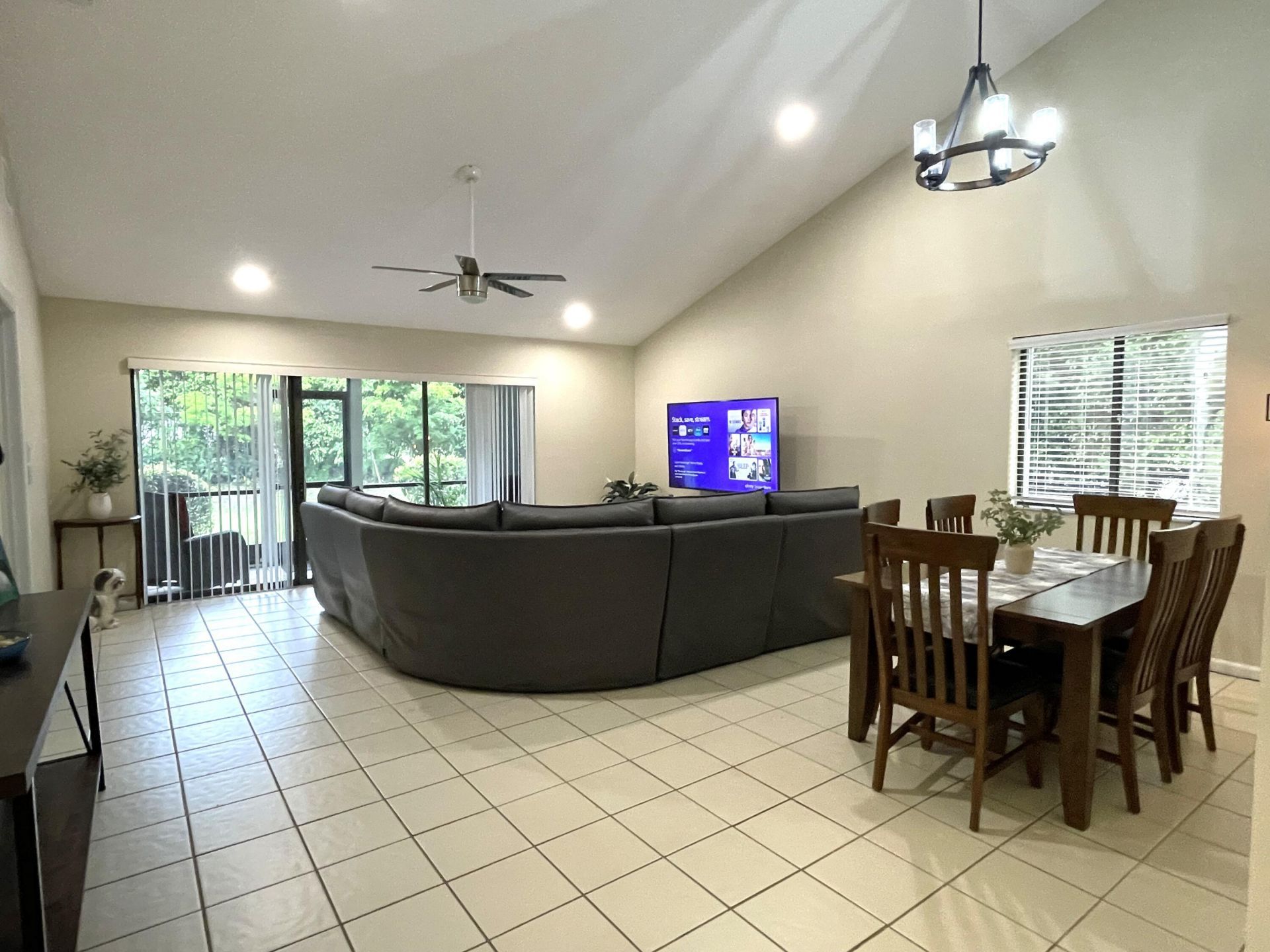 124 Sandy Lane, Royal Palm Beach, FL 33411 Photo