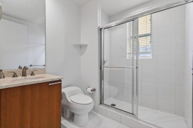 2650 Lake Shore Drive, Unit 106, Riviera Beach, FL 33404 Photo