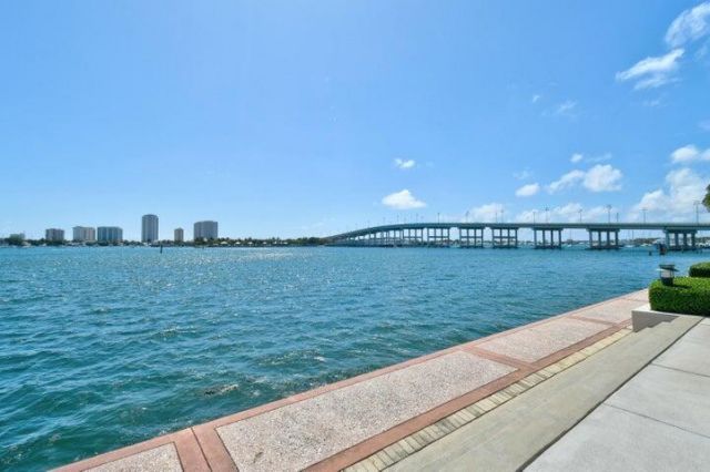 2650 Lake Shore Drive, Unit 106, Riviera Beach, FL 33404 Photo