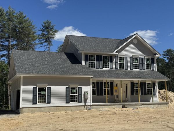 112 South Road, Londonderry, NH 03053