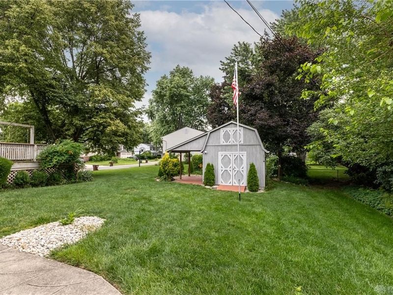 206 Brookwood Drive, Englewood, OH 45322 Photo 32