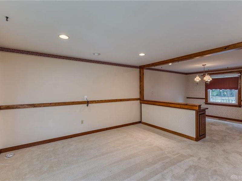 206 Brookwood Drive, Englewood, OH 45322 Photo 7