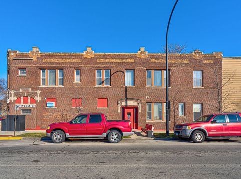 Main Photo