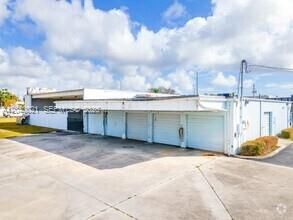 1771 S State Road 7, Fort Lauderdale, FL 33317 Photo