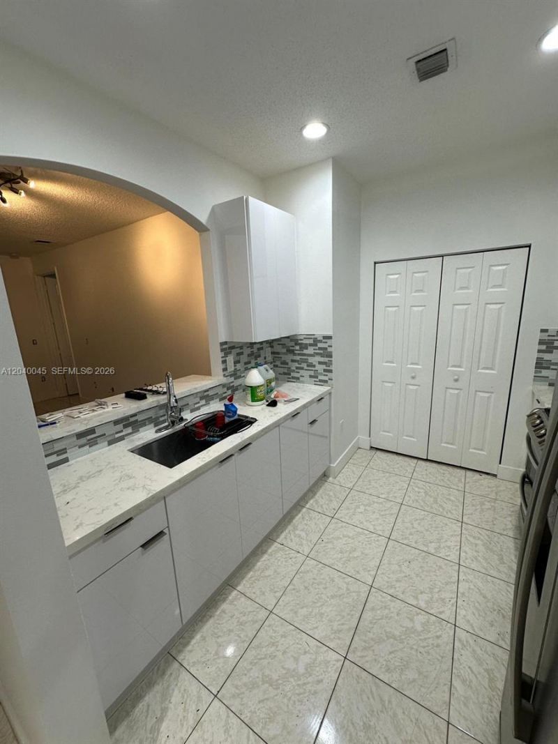 4273 NE 10th Ct , Unit 4273, Homestead, FL 33033 Photo