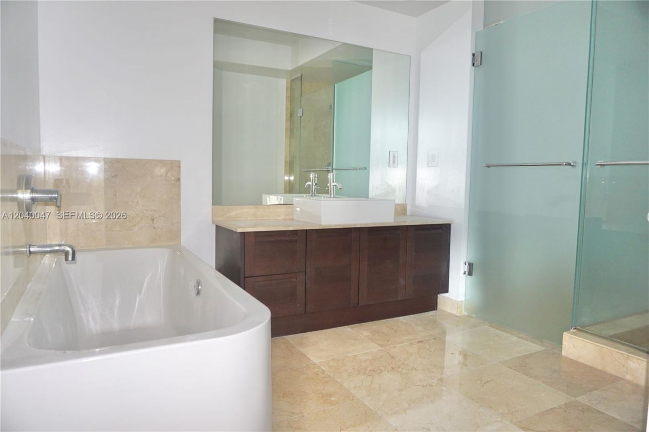 200 Sunny Isles Blvd, Unit 2-1801, Sunny Isles Beach, FL 33160 Photo