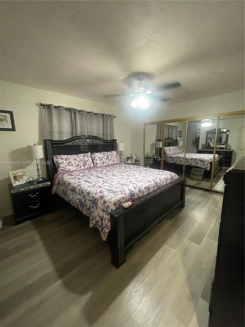 6945 W 2nd Way, Hialeah, FL 33014 Photo