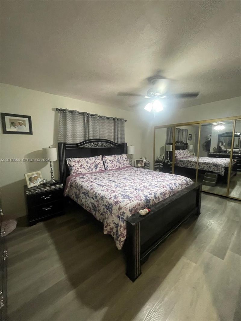 6945 W 2nd Way, Hialeah, FL 33014 Photo