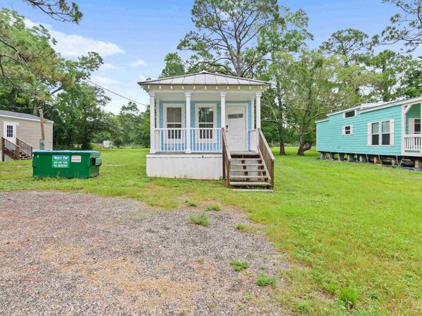 9433 Gulf Beach Hwy, Pensacola, FL 32507