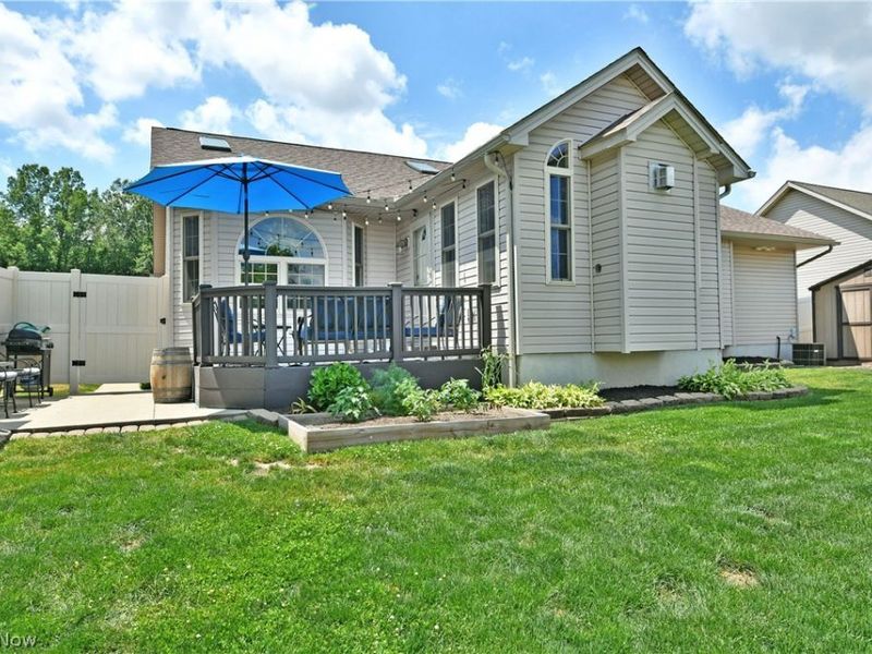 1458 Birch Run Drive NE, Warren, OH 44483 Photo 46