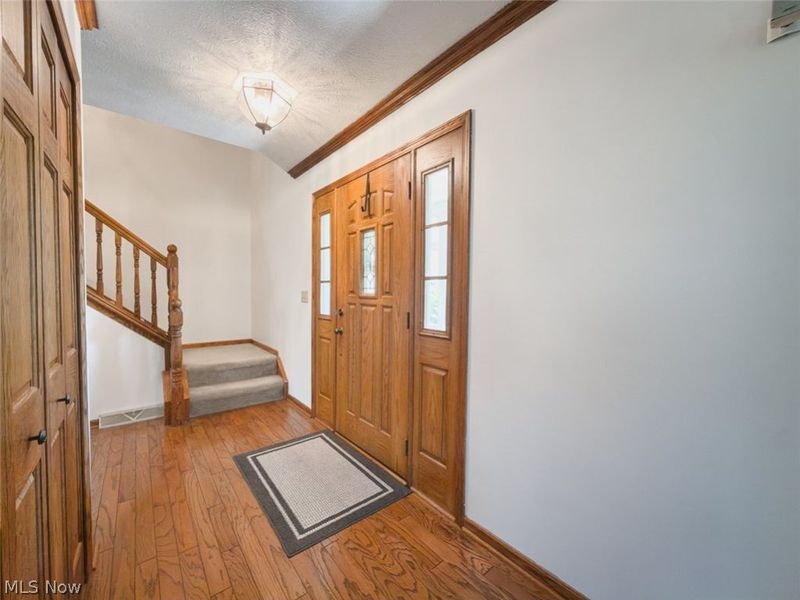 2919 Pine Trails Circle, Hudson, OH 44236 Photo 3