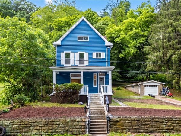 404 Valley Ave, Wall, PA 15148