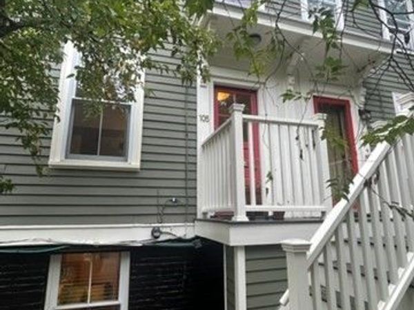 105 Pleasant, Unit 105, Cambridge, MA 02139