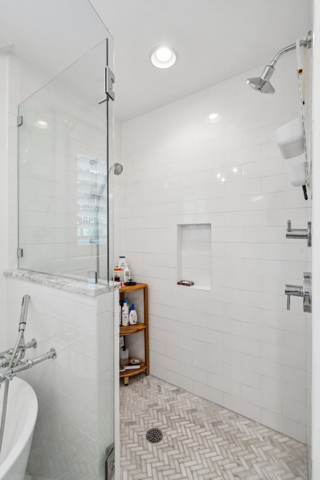 1035 Lakeview Drive Photo 32