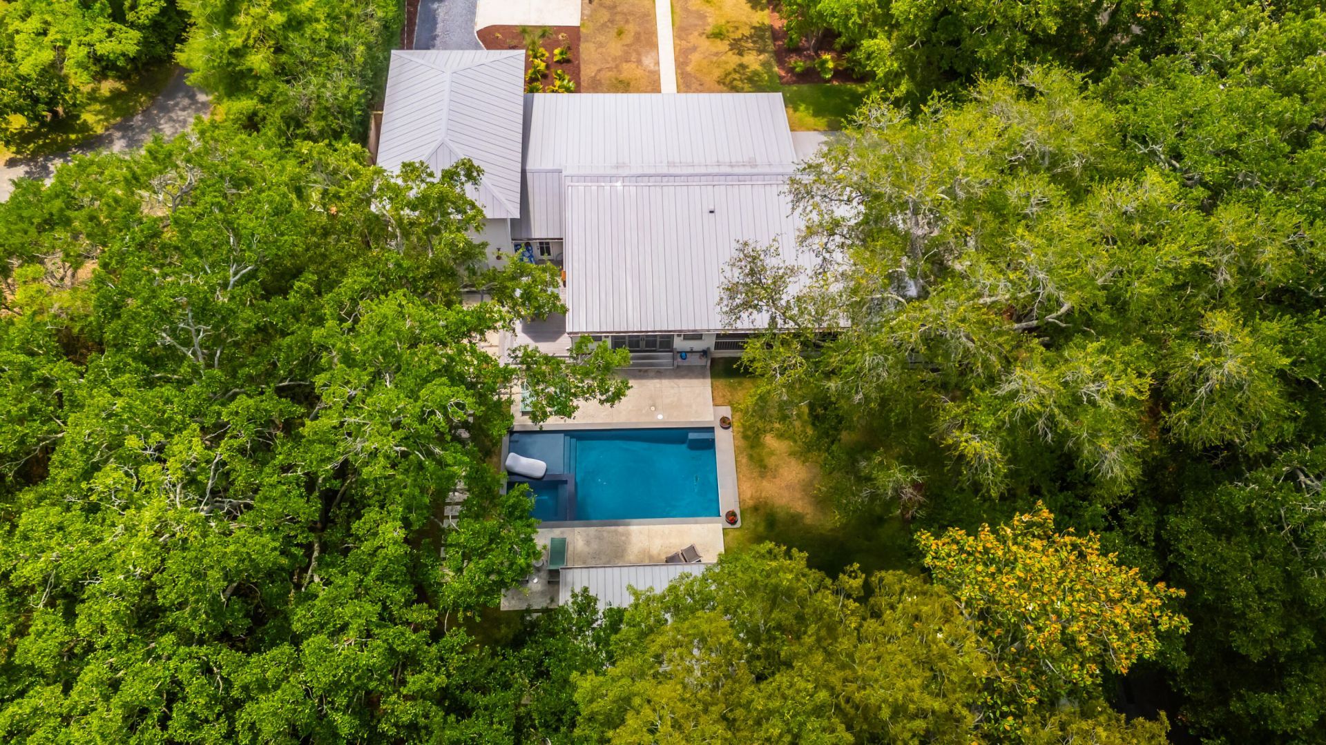 1035 Lakeview Drive Photo 67