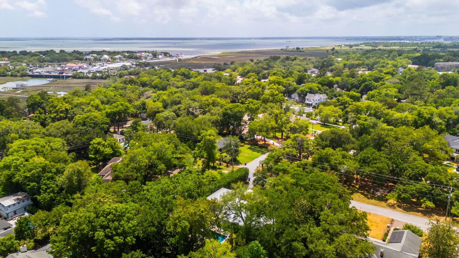 1035 Lakeview Drive Photo 68