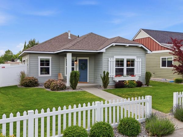 6581 N Descartes DR , Coeur d'Alene, ID 83815