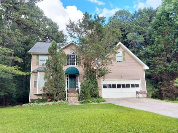 2737 Crestworth Lane , Buford, GA 30519